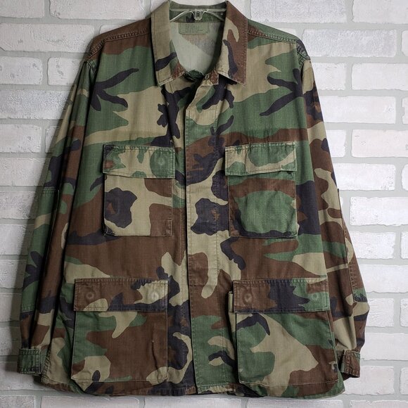 U.S. Army BDU Woodland Camo Jacket Medium Short – Genuine Military Issue - Picture 2 of 7